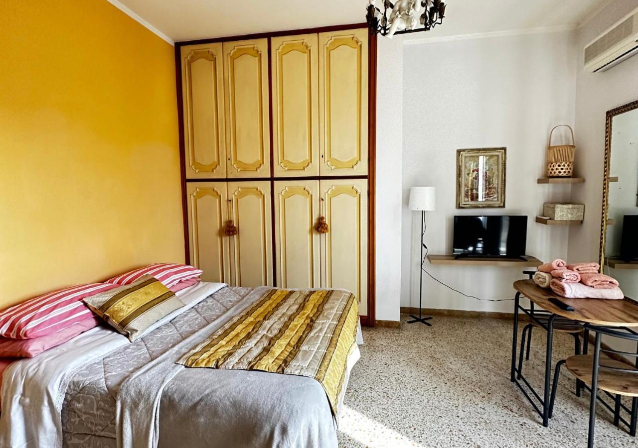 L'Attico In Centro Daire Terni Dış mekan fotoğraf